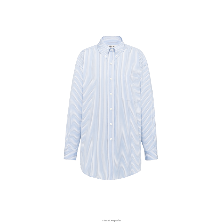 es Miu Miulisto para usar camisa de cambray a rayas con logo azul claro JPDFR8608