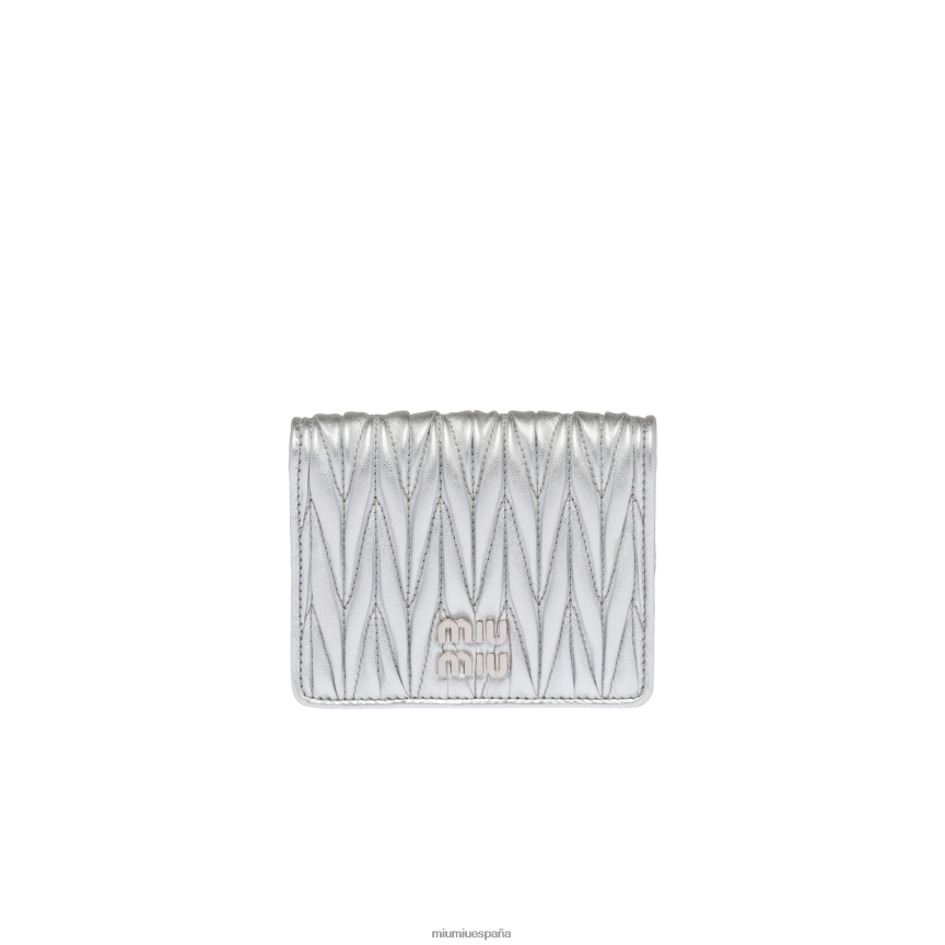 es Miu Miurecopilación cartera pequeña de napa matelasse plata JPDFR81068